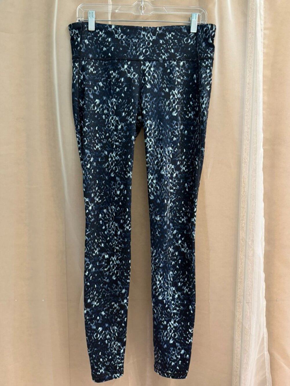 GAP Fit Tall Leopard Print Leggings